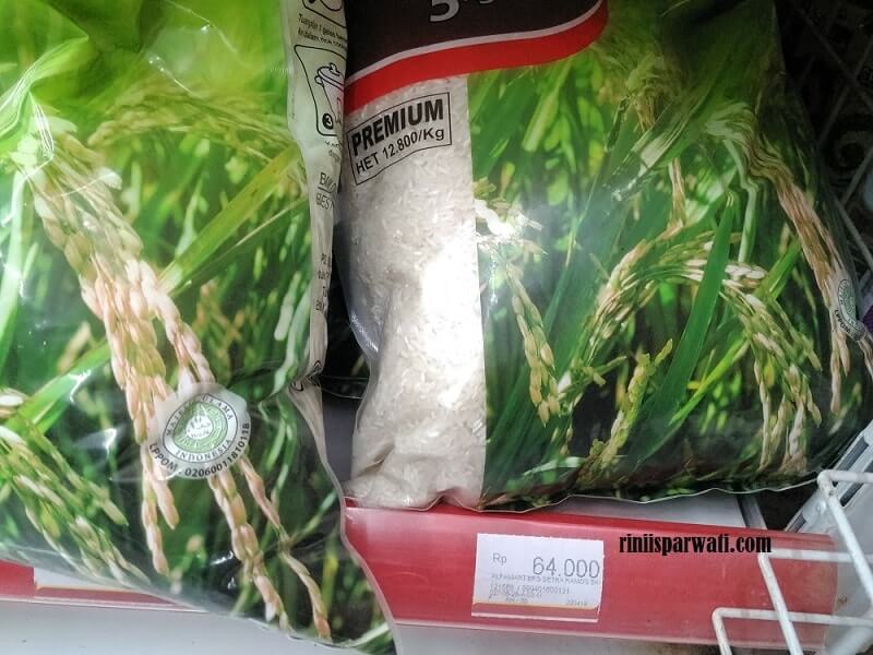 harga beras setra ramos di alfamart terbaru
